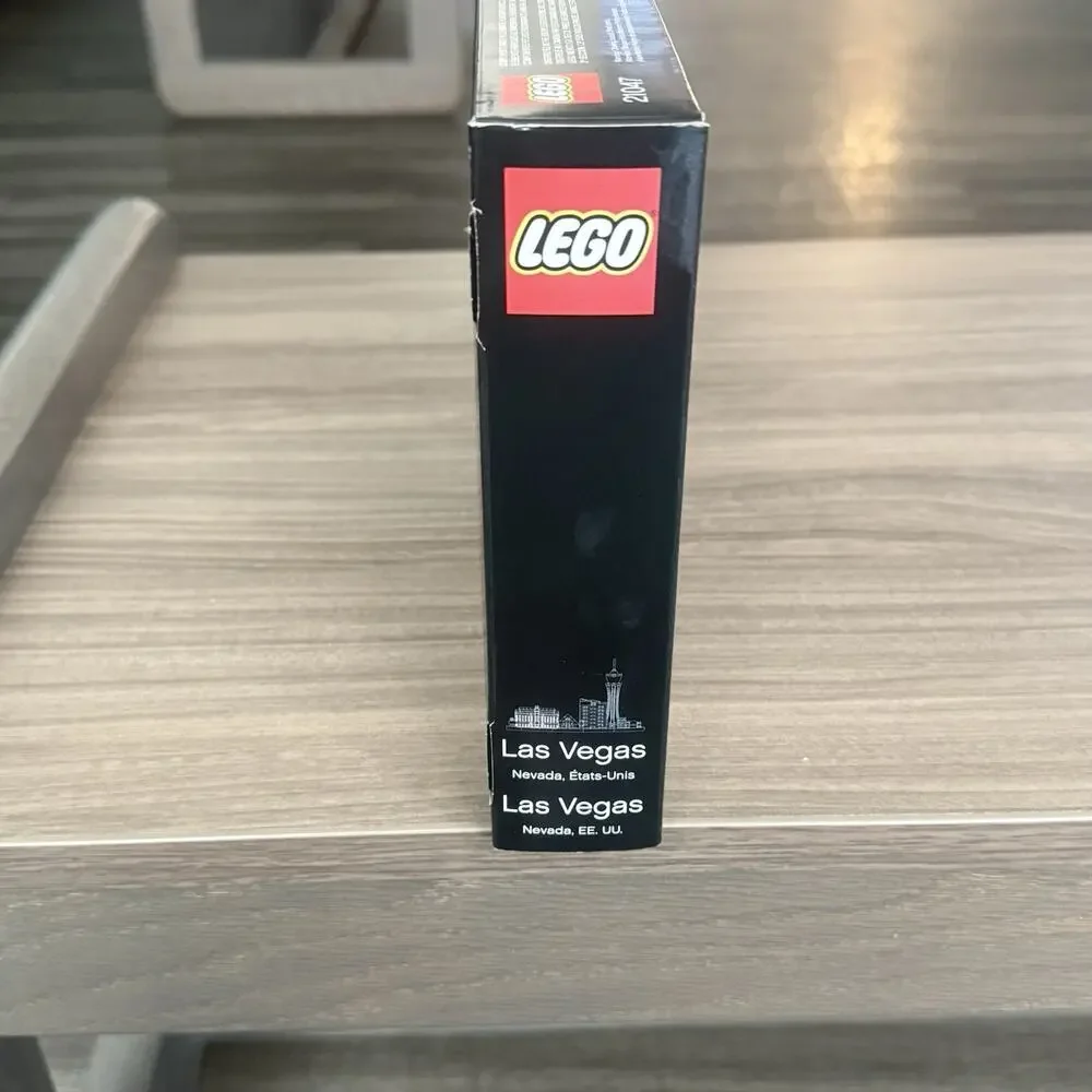 LEGO Architecture Las Vegas 21047 501pc Complete Set Boxed Retired 2018